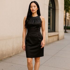 The Limited Event Elegant Black Sleeveless Evening Dress